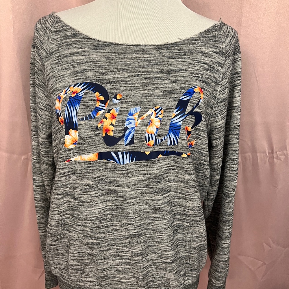 Cute grey PINK top great used condition
